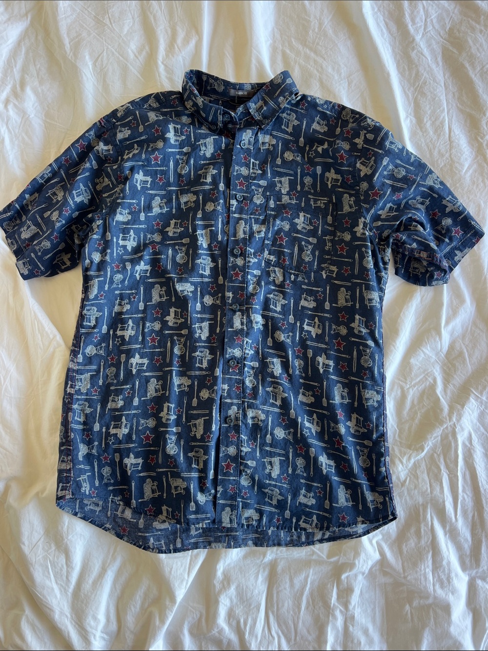 Eddie Bauer Men's Navy Short-Sleeve Button-Up Shirt with BBQ Americana Print